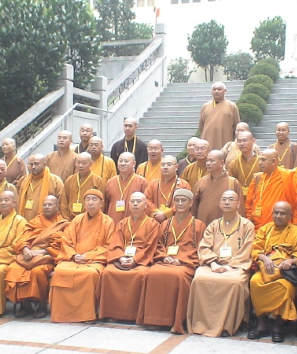 Văn học Phật giáo - Hơn nửa thế kỷ của Hội Đồng Tăng Già Thế Giới